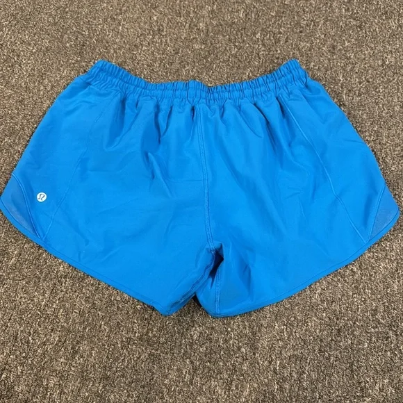 Lululemon shorts
Size 10 - Picture 2 of 3